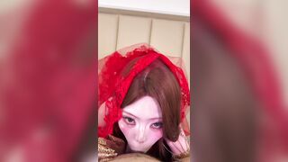 Dâm nữ bú mút con cặc dâm đãng bắn tinh đầy mồm