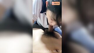 Đang giận nhau mà anh người yêu cứ bắt thổi kèn