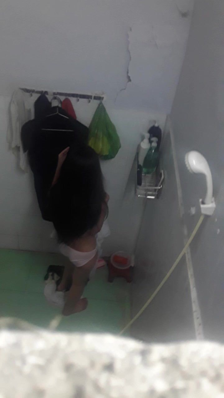 Quay lén em teen cực múp