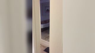 Quay lén thằng bạn dắt người yêu về địt túi bụi