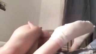 Nằm lên cho a móc lồn rên la thảm thiết