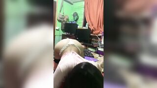 Em mông to mình dây body siuu phẩm bú cu