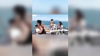 【TÔI HẬN NGƯỜI GIÀU CÓ! Tiệc du thuyền coi các nữ thần như chó mà chơi】