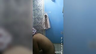 siêu phẩm quay lén mấy em bé loli non tơ đi tắm cực cuốn - phần 11