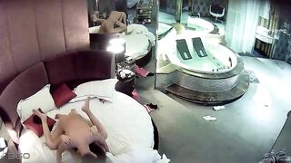 Dì họ nứng lồn bị thằng cháu 17 tuổi đụ ở tư thế khó.
