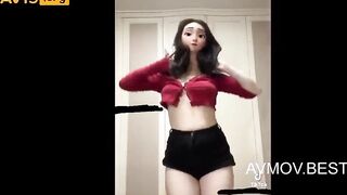 tổng hợp gái mới lớn nhảy nude ( giaoluu clip nhảy nude)