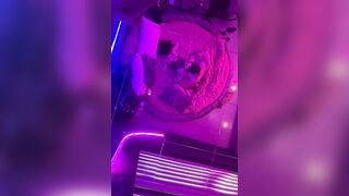 Đưa e fwb đi khách sạn tình yêu