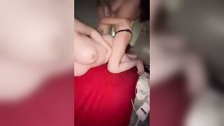Thanh niên cực sướng được em ny rủ bạn thân chiều chuộng mỗi tối