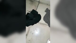 Public chị gái U35 trên sân thượng