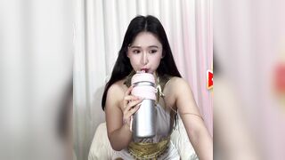 Gái xinh vú to khoe hàng dâm đãng 2