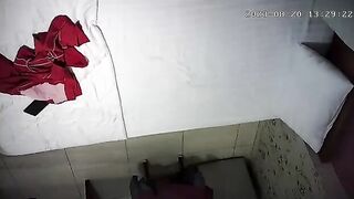 cammara ẩn trong nhà nghỉ quay lén các cặp đồi chịch - phần 16
