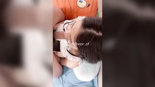 Vừa nghe điện thoại bạn trai, Vừa Sục Cu Thg bạn thân Loli bú cu
