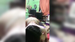 Hắn phun hết và ả lm cuồng nhiệt