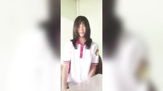 Bé Quỳnh 2k10 lộ clip thủ dâm call sex với bạn trai P1
