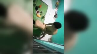 Quay lén thằng bạn thân và người yêu