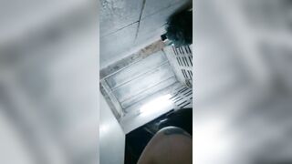 Em họ 16 tuổi đụ vào lồn chị gái 19 tuổi thật hấp dẫn.