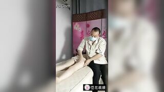 E dâm nữ đi massage khỏe mà bị a nv sờ lồn nứng quá nên lột đồ cho a đụ tại quán lun