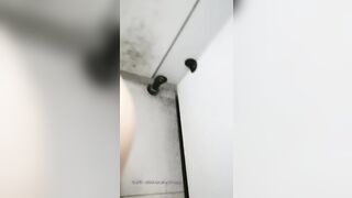 Sinh viên Loli Lồn rậm lông, Live Sex Vào WC Public Móc lồn Bóp Vú Thủ dâm Rên rỉ