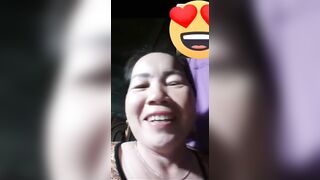 Mbbg call video cho trai trẻ xem vú lồn dâm đãng
