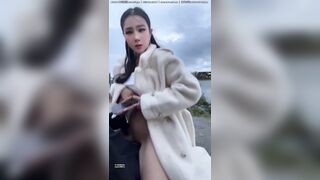 E Gái Xinh Loli Vú To Ko Lông, Public Ở Sông Cởi quần lót, Djt nhau Xuất tinh Trànlồn
