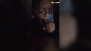 Nữa đêm đc chị họ kính cận dâm đãng lén lút mò sang phòng sục cặc bú cho sướng tê #2