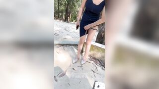 Public, Em Gái Xinh Vào công viên Cởi quần áo, Bóp vú Lồn rậm Loli kính cận