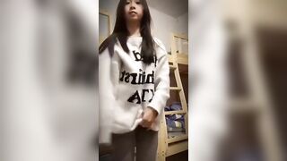 2k10 thế này xuất xắc quá sau này lớn chắc em dâm lắm đây