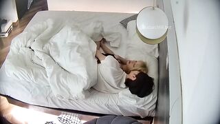 Hack cam phòng ngủ hàng xóm địt nhau dâm đãng kích thích phần 1
