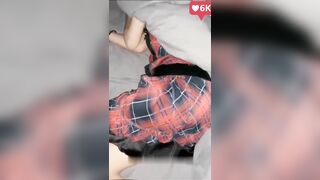 Vào phòng địt lén con em kế mới lớn đang ngủ lúc nửa đêm P1