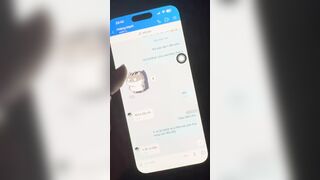 Vợ nhắn tin ngoại tình với anh họ có bầu luôn, chồng thì tha thứ không biết bao nhiêu
