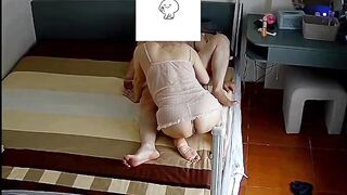 Clip Sex Tan làm là bà xã nứng lồn cho doggy muốn gãy cặc