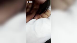 Địt con bạn từ đằng sau, địt nó đến tắc thở luôn