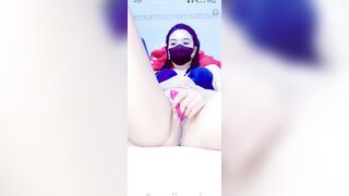 Live thủ dâm ướt hết bím