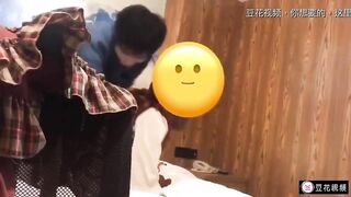 Lâu ngày anh họ 19 tuổi mới gặp lại em gái 17 tuổi, nên lén lút đụ nhau cuồn nhiệt.