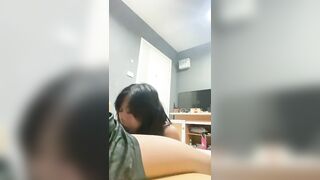 Em bú cu hăng đến mức ho sặc sụa P1
