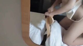 Sướng không em yêu?