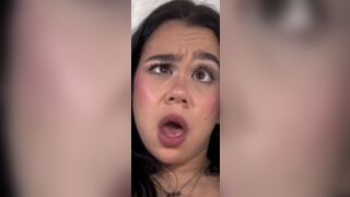Thủ dâm sướng phê lòi trợn hết cả mắt