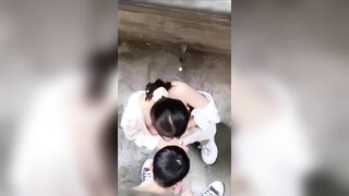 Lén lút bú cu bạn trai sau trường học