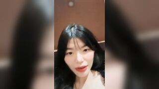 Hồng Nguyên Idol lộ clip call sex