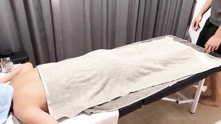 Ô Ck cho Vợ đi MassaYoni, rồi cho NV Đụ Vợ luôn