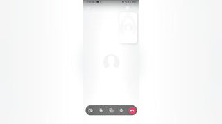 Nhã An 2k10 chán call với người yêu, call luôn với thằng bạn thân