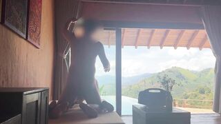 Giám đốc đưa em thư khí đi du lịch địt nhau dâm đãng phần 1