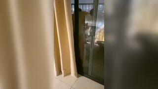 Ngủ Dậy Thấy Tụi Bạn Nó địt Nhau Ngoài Ban Công , Nhìn Nứng Vãi Cặc