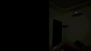 Clip Sex Gái xinh lồn hồng thẩm du bắn đầy nước
