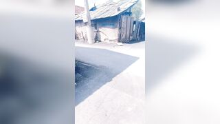 Con đĩ Mặc Lộ Vú Lồn Public, Về quê giúp Chuyển đồ, Vào tạp hoá mua đồ lộ Vú lồn,