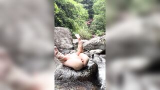 Trói em salve phơ lồn ở trên suối