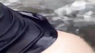 Clip Sex Nện tình nhân xinh đẹp mông to ngoài bãi biển siêu dâm