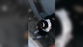 thầy giáo cưỡng dâm bé hs trong trường