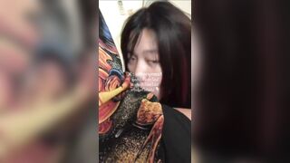 Gái xinh bú cu cho bặn trai bắn tinh vào mồm dâm đãng