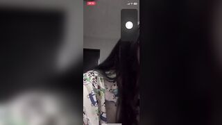 Mới quen bạn trai ảnh đòi call sex xem lồn nếu không ảnh sẽ chia tay.